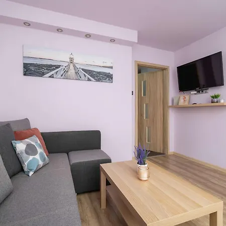 Apartment Okolna Cozy Remote Work By Renters