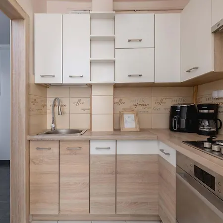 Okolna Cozy Remote Work By Renters Apartment *